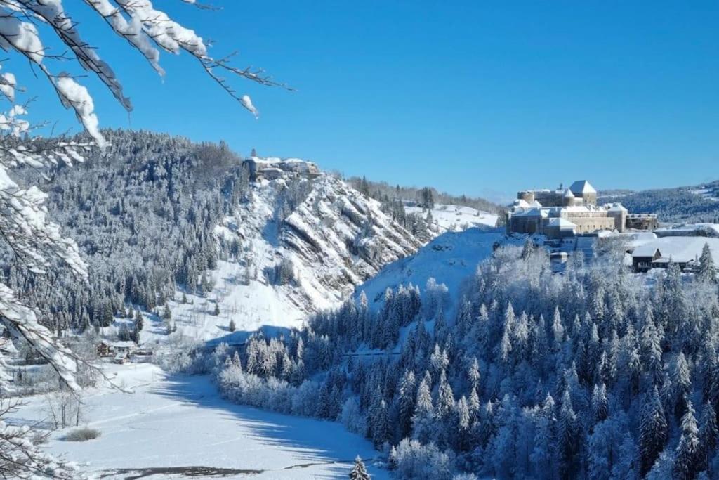 Le Cocon Saint-Pierre Leilighet Pontarlier Eksteriør bilde